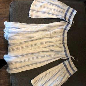 Strapless dress with attached trumpet sleeves